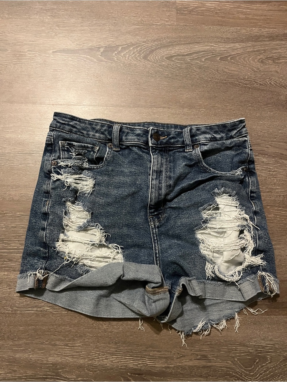 American Eagle Stretch Mom Shorts Size 12 #denim #momshorts